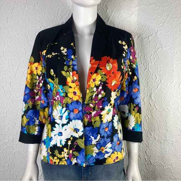 erin Jackets & Blazers - Beautiful ERIN‎ floral dress jacket